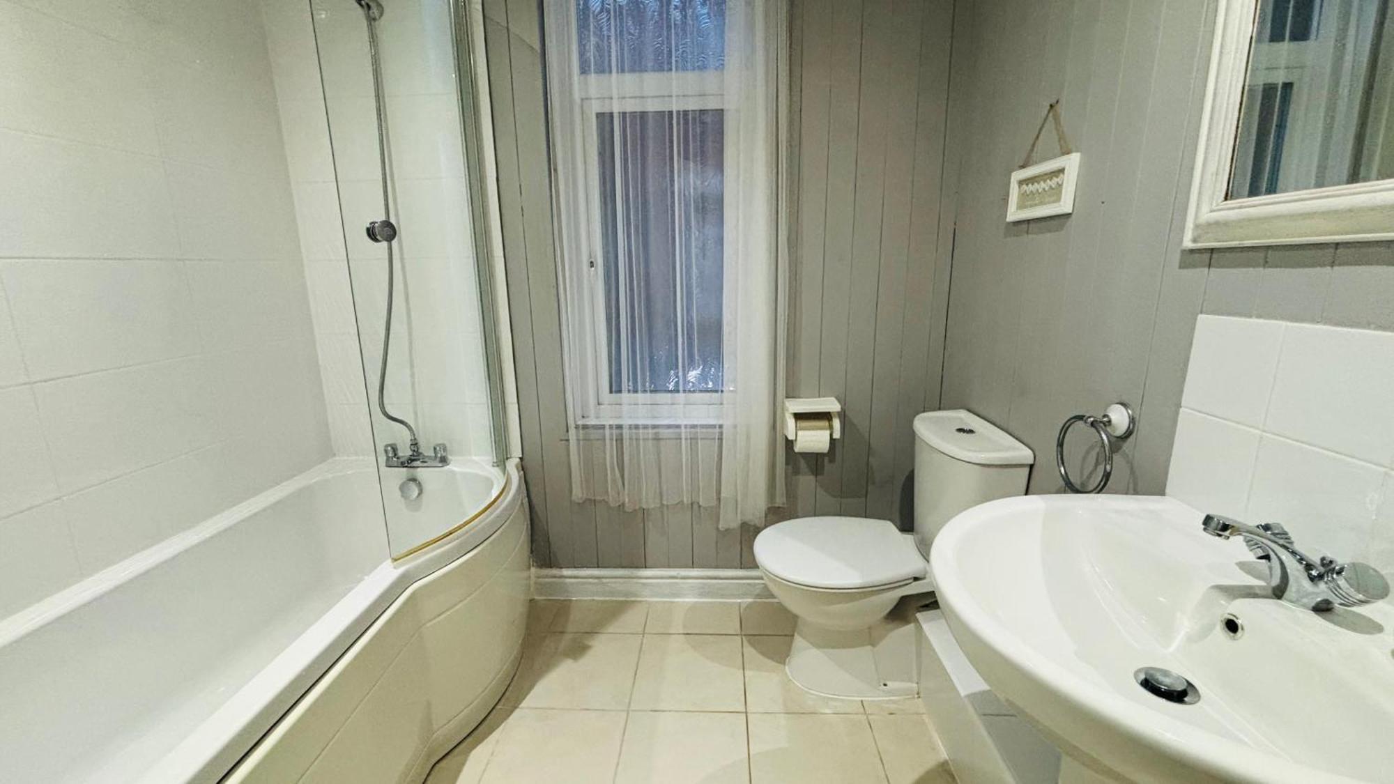 Le Papillon Guest house Blackpool